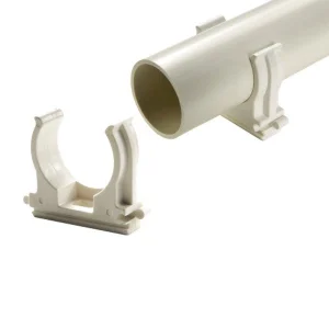 Montagehalterung für PVC-Rohre